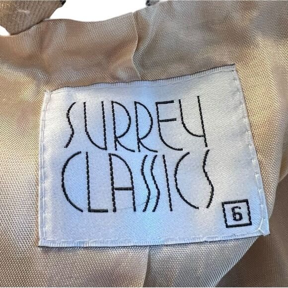 Surrey Classic Plaid Women's Jacket - Cream and Black - Picture 3 of 8